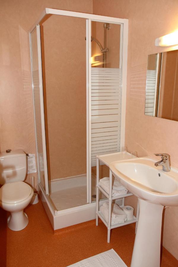 Rev'Hotel Ribérac Zimmer foto